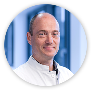 Dr. Christian Spoer